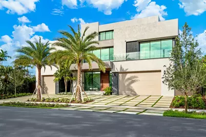 2000 Harbourview Drive, Fort Lauderdale, FL 33316 - Photo 3