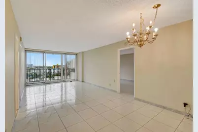 531 N Ocean Boulevard #805, Pompano Beach, FL 33062 - Photo 5