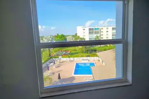 131 SE 3rd Ave, Dania Beach, FL 33004 - Photo 11