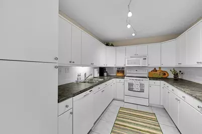 531 N Ocean Boulevard #710, Pompano Beach, FL 33062 - Photo 3