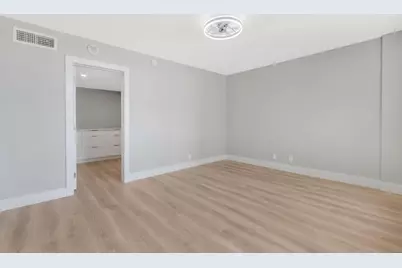 750 N Ocean Boulevard #404, Pompano Beach, FL 33062 - Photo 25