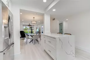 411 S Hollybrook Dr, Hollywood, FL 33025 - Photo 9