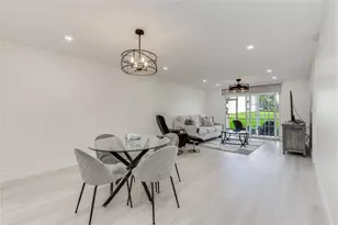 411 S Hollybrook Dr, Hollywood, FL 33025 - Photo 17