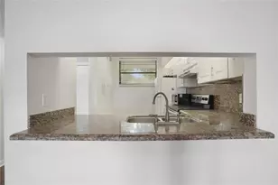 109 Lake Emerald Dr, Oakland Park, FL 33309 - Photo 3