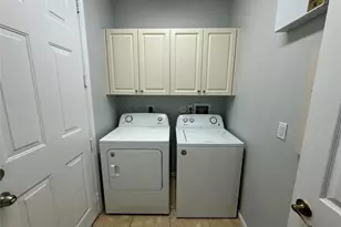 763 Belle Grove Ln, West Palm Beach, FL 33411 - Photo 7