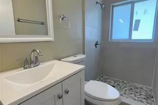 712 NW 17th Ave, Fort Lauderdale, FL 33311 - Photo 15