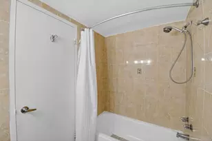 3725 S Ocean Dr, Hollywood, FL 33019 - Photo 19