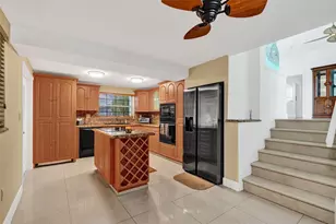 2542 Marathon Ln, Fort Lauderdale, FL 33312 - Photo 13