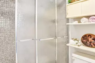 1100 St Charles Pl, Pembroke Pines, FL 33026 - Photo 39