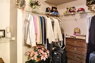 1100 St Charles Pl, Pembroke Pines, FL 33026 - Photo 43