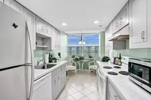 1100 St Charles Pl, Pembroke Pines, FL 33026 - Photo 1