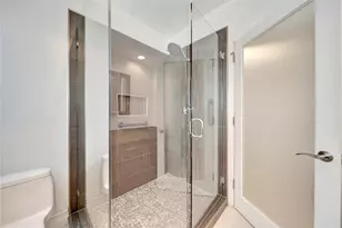 2524 NE 26th Terrace, Fort Lauderdale, FL 33305 - Photo 29