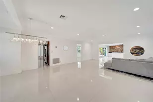 2524 NE 26th Terrace, Fort Lauderdale, FL 33305 - Photo 11