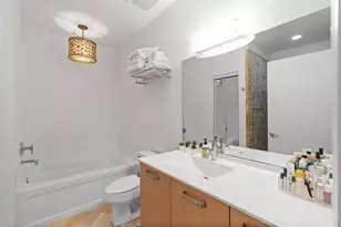 313 NE 2nd St, Fort Lauderdale, FL 33301 - Photo 23