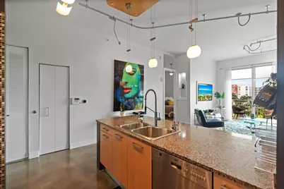 313 NE 2nd Street #405, Fort Lauderdale, FL 33301 - Photo 9