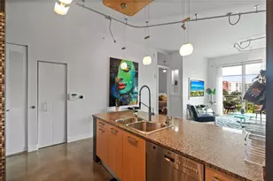 313 NE 2nd St, Fort Lauderdale, FL 33301 - Photo 9