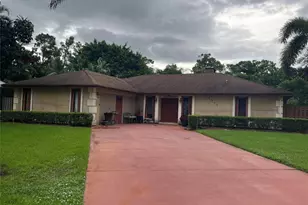 5940 Piney Ct, Greenacres, FL 33463 - Photo 1