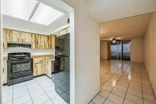 7210 Lake Cir Dr, Margate, FL 33063 - Photo 11