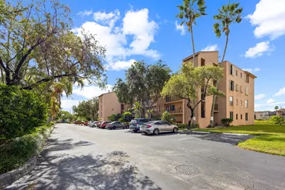 7210 Lake Circle Drive #106, Margate, FL 33063 - Photo 1