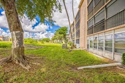 7210 Lake Circle Drive #106, Margate, FL 33063 - Photo 29