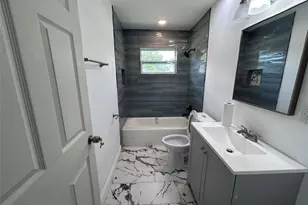 1835 NW 122nd St, Miami, FL 33167 - Photo 15