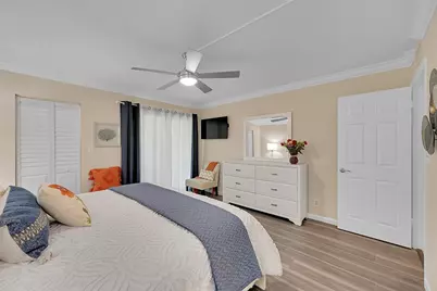 3203 Portofino Point #B3, Pompano Beach, FL 33066 - Photo 23