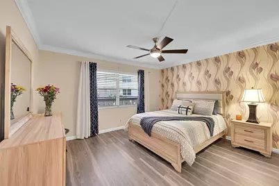 3203 Portofino Point #B3, Pompano Beach, FL 33066 - Photo 11