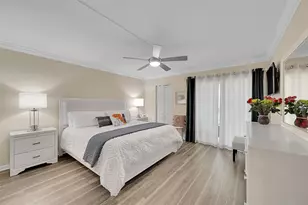 3203 Portofino Point, Pompano Beach, FL 33066 - Photo 21