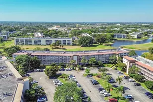 3203 Portofino Point, Pompano Beach, FL 33066 - Photo 37