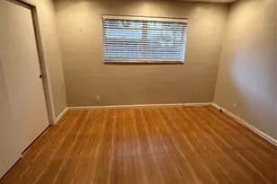 713 SE 18th St, Fort Lauderdale, FL 33316 - Photo 3