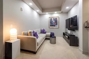 16102 Emerald Estates Dr Unit, Weston, FL 33331 - Photo 7