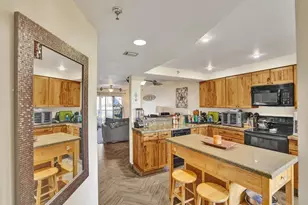 2200 S Cypress Bend Dr, Pompano Beach, FL 33069 - Photo 39