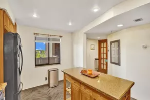 2200 S Cypress Bend Dr, Pompano Beach, FL 33069 - Photo 31