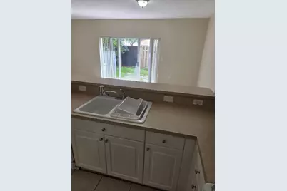 1575 NE 33 Avenue #101, Homestead, FL 33033 - Photo 9