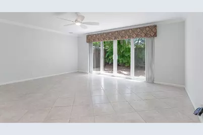 801 SE 16th Court #11, Fort Lauderdale, FL 33316 - Photo 11