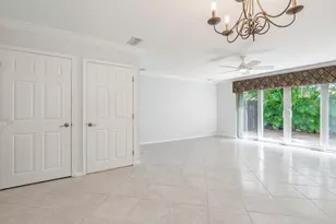 801 SE 16th Ct, Fort Lauderdale, FL 33316 - Photo 9