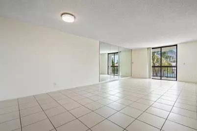 2707 NE 14th St Causeway #305, Pompano Beach, FL 33062 - Photo 13