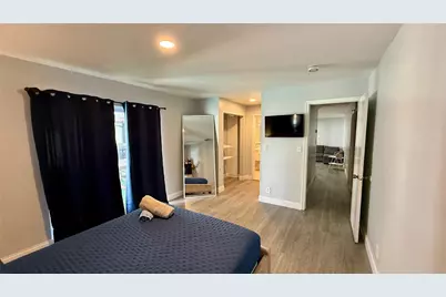 8231 SW 9th Street, North Lauderdale, FL 33068 - Photo 13