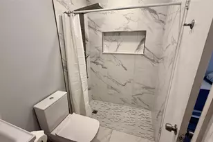 8231 SW 9th St, Pompano Beach, FL 33068 - Photo 15