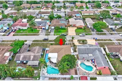 8231 SW 9th Street, North Lauderdale, FL 33068 - Photo 7