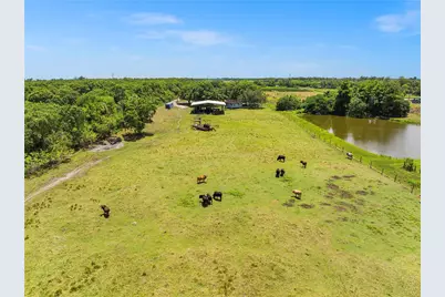 10120 W Midway Road, Fort Pierce, FL 34945 - Photo 17