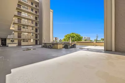 1811 Jefferson Street #203, Hollywood, FL 33020 - Photo 5