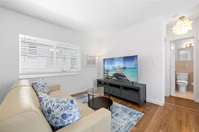 3015 Seville Street #5, Fort Lauderdale, FL 33304 - Photo 9