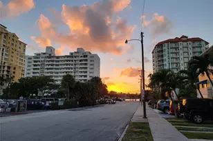 3015 Seville St, Fort Lauderdale, FL 33304 - Photo 39