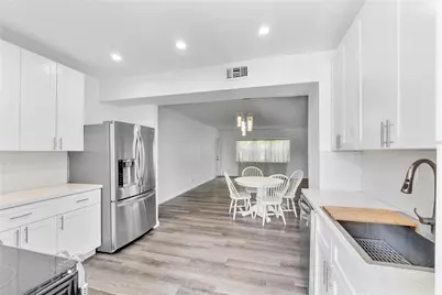 6751 Cypress Road #204, Plantation, FL 33317 - Photo 3