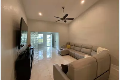 3264 Carambola Circle #3264, Pompano Beach, FL 33066 - Photo 9