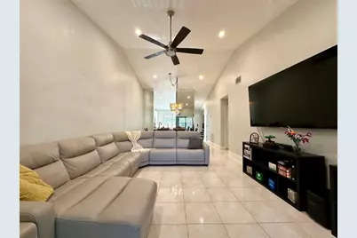 3264 Carambola Circle #3264, Pompano Beach, FL 33066 - Photo 11