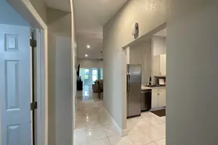 3264 Carambola Cir Unit, Coconut Creek, FL 33066 - Photo 5