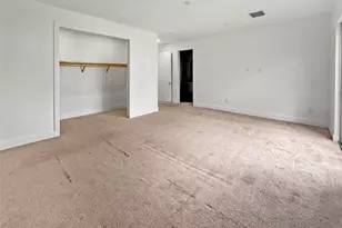 1044 NE 18th Ave, Fort Lauderdale, FL 33309 - Photo 9