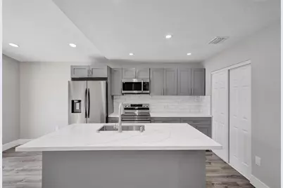 2614 W 65th Street, Hialeah, FL 33016 - Photo 1